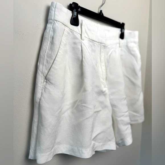 H&M LINEN-BLEND WHITE SHORTS SIZE 8 - Picture 2 of 6